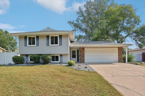 10173 Raven Street Nw, Coon Rapids, MN, 55433 | Card Image