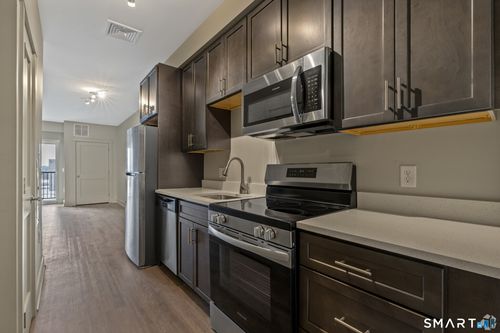 apt-107-75 Marlborough St, Portland, CT, 06480-2000 | Card Image