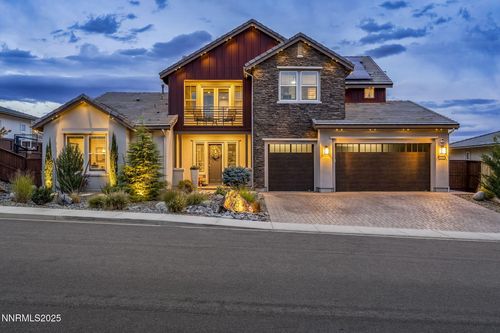 9131 Erickson Way, Verdi, NV, 89439-8053 | Card Image