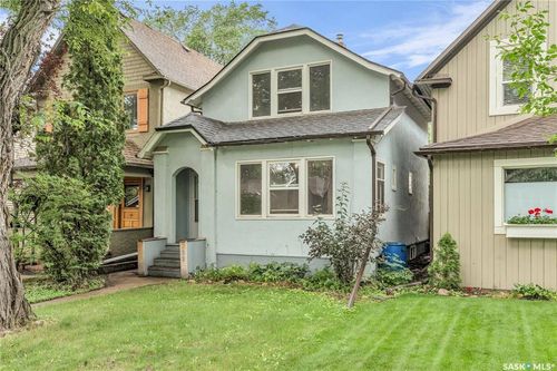 709 4th Ave N, Saskatoon, SK, S7K2N2 | Card Image