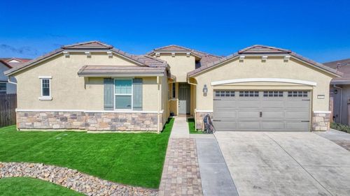 1121 Trailside Dr, San Juan Bautista, CA, 95045-9691 | Card Image