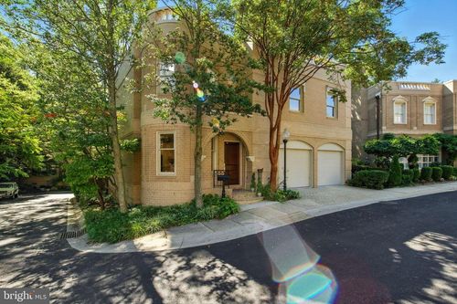 4730 Foxhall Cres Nw, WASHINGTON, DC, 20007-1050 | Card Image