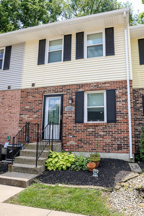 1064 Emery Dr, Ft Wright, KY, 41011-4006 | Card Image