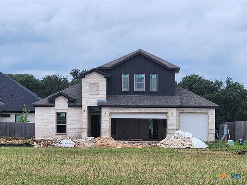 613 Golden Eagle Dr, Salado, TX, 76571-6679 | Card Image