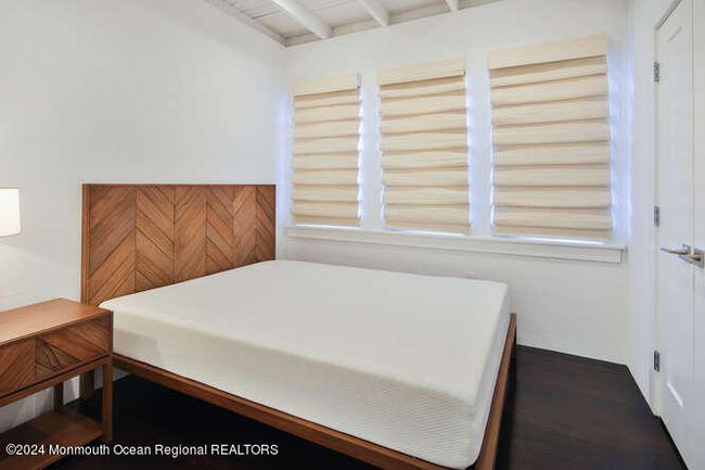 20 E Goldsborough Ave, House other with 2 bedrooms, 1 bathrooms and null parking in Long Bch Twp NJ | Image 8