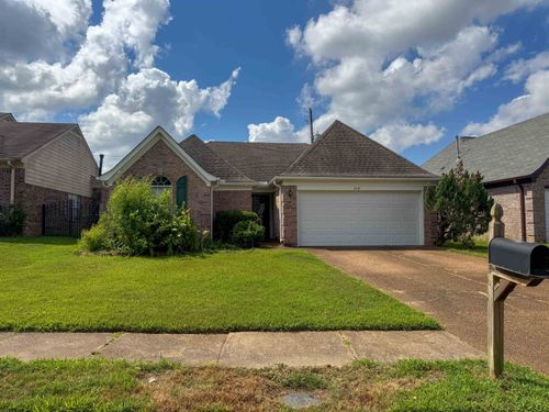 6943 Naples Dr, Cordova, TN, 38018-1859 | Card Image