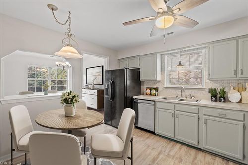 1880 Gershwin Dr, Virginia Beach, VA, 23454-6769 | Card Image