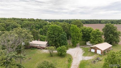 12678 Catholic Springs Rd, Bunker Hill, IL, 62014-3105 | Card Image