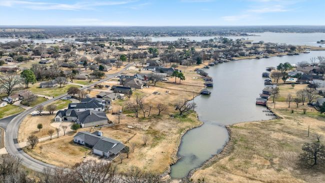 603 Kiowa Dr W, House other with 3 bedrooms, 2 bathrooms and null parking in Lake Kiowa TX | Image 24
