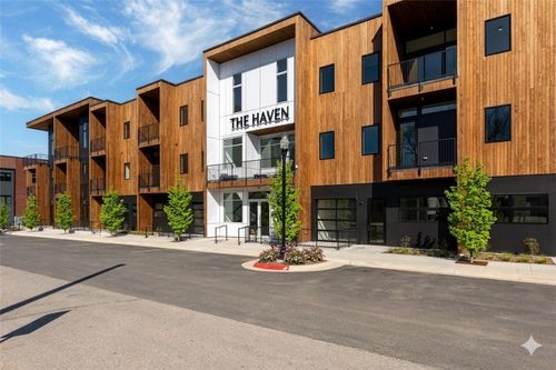 205-905 Se 4th St, Bentonville, AR, 72712-6020 | Card Image