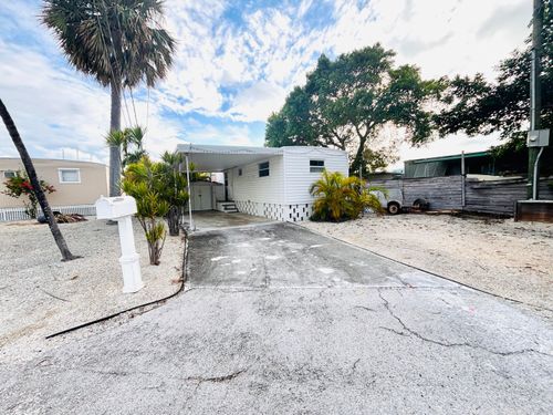 47 Boundary Ln, Key West, FL, 33040-6302 | Card Image