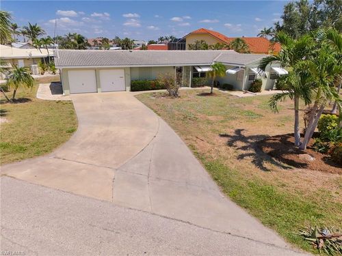 135 Gulfview Rd, PUNTA GORDA, FL, 33950-5120 | Card Image