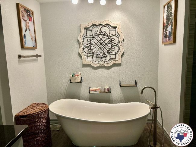19913 Fm 125 S, House other with 3 bedrooms, 2 bathrooms and null parking in Bivins TX | Image 22