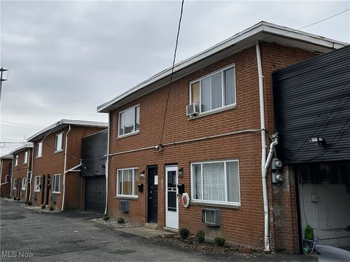 apt-9-2868 Noble Rd, Cleveland Heights, OH, 44121-2236 | Card Image