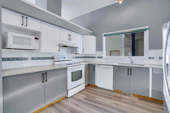 86 San Diego Manor Ne, House other with 5 bedrooms, 3 bathrooms and 2 parking in Calgary AB | Image 10