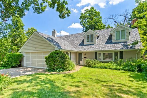 321 Newman Ct, Lake Bluff, IL, 60044-2756 | Card Image