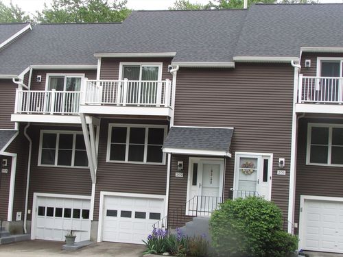 unit-202-101 South Ave, Attleboro, MA, 02703-4556 | Card Image