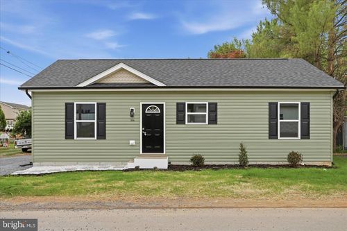 304 E 11th Ave, RANSON, WV, 25438-1510 | Card Image