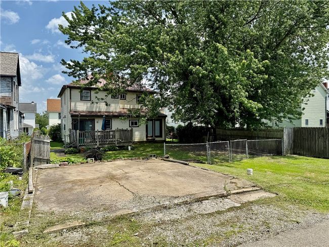123 - 121 4 Th Ave, House other with 4 bedrooms, 3 bathrooms and 2 parking in Scottdale PA | Image 9