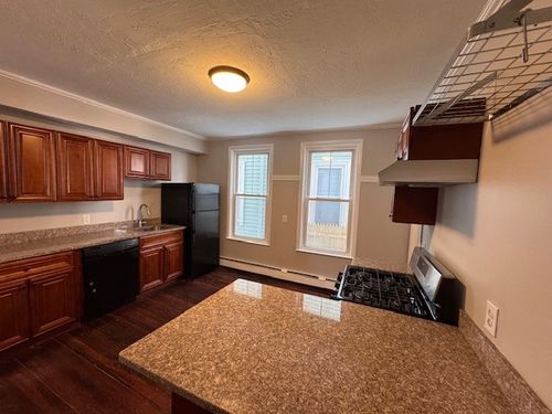 1-63 Vernon St, Providence, RI, 02903-3085 | Card Image