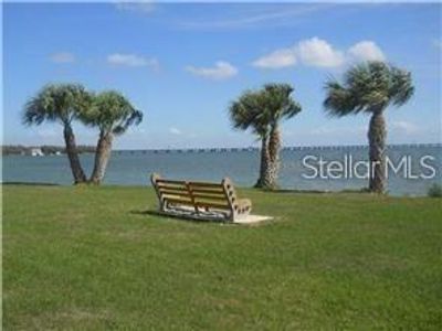 141 - 585 Sky Harbor Drive, House other with 2 bedrooms, 1 bathrooms and null parking in Clearwater FL | Image 3