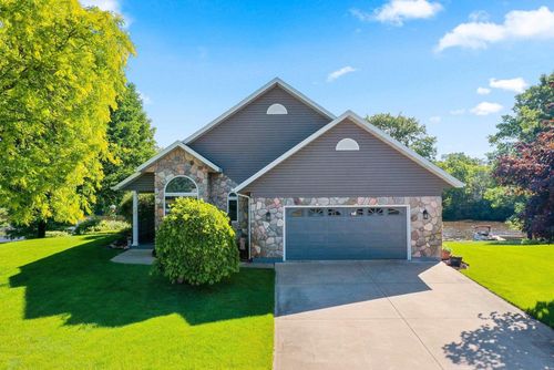 74 Shore Drive, CLINTONVILLE, WI, 54929 | Card Image