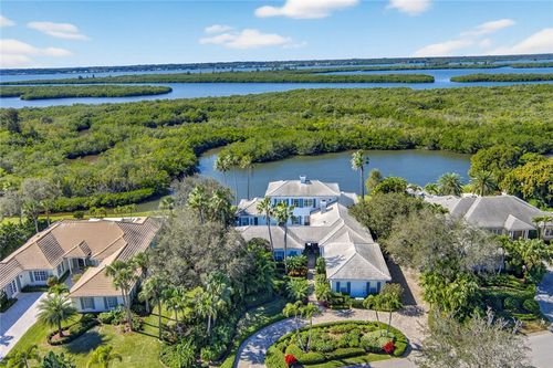 545 White Pelican Cir, Vero Beach, FL, 32963-9521 | Card Image