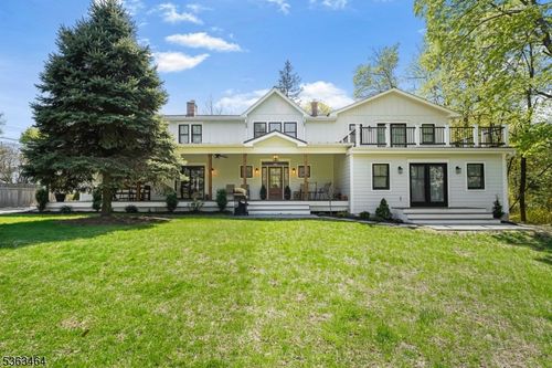 114 Eagle Rock Ave, Roseland, NJ, 07068-1324 | Card Image