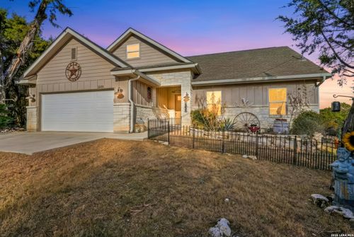 2295 Tanglewood Trl, Spring Branch, TX, 78070 | Card Image