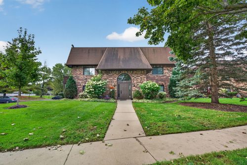 104c-177 Uteg St, Crystal Lake, IL, 60014-7294 | Card Image