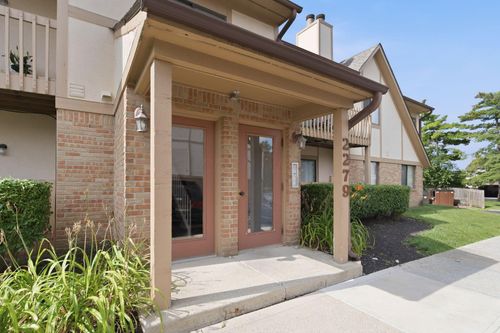 2279-c-2279 Hedgerow, Columbus, OH, 43220 | Card Image