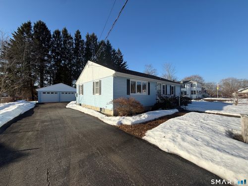 29 Rosedale St, Killingly, CT, 06239-1731 | Card Image