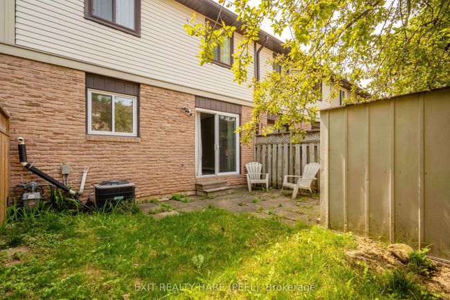 51 - 93 Hansen Rd N, Condo with 3 bedrooms, 2 bathrooms and 1 parking in Brampton ON | Image 12
