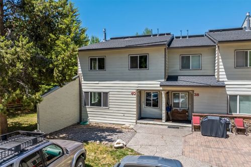 40-40 Cedar Ct, Steamboat Springs, CO, 80487-1753 | Card Image