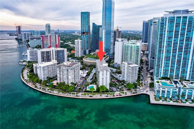 APT-408 - 1408 Brickell Bay Dr, Condo with 2 bedrooms, 3 bathrooms and null parking in Miami FL | Image 22