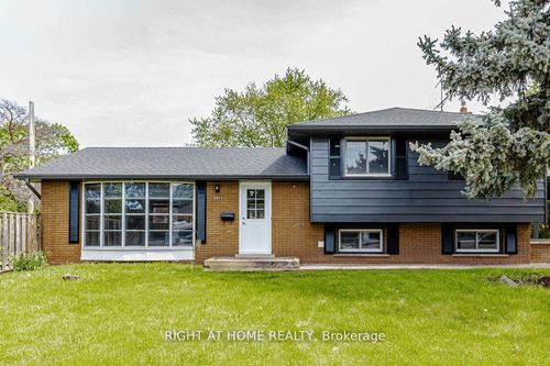 5154 New St, Burlington, ON, L7L1V4 | Card Image