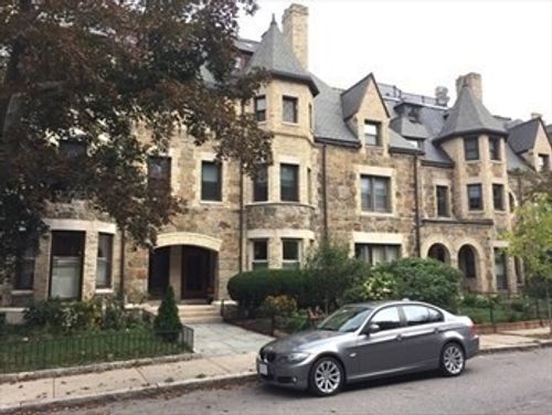 2-17 Garrison Rd, Brookline, MA, 02445-4489 | Card Image