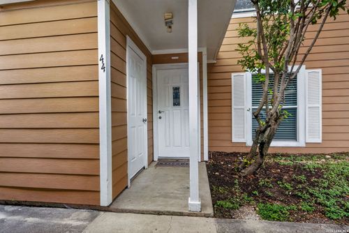 44-7322 Oak Manor Dr, San Antonio, TX, 78229-4500 | Card Image
