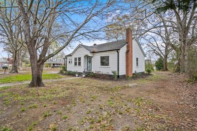 111 James Street, House other with 4 bedrooms, 2 bathrooms and null parking in Westminster SC | Image 2