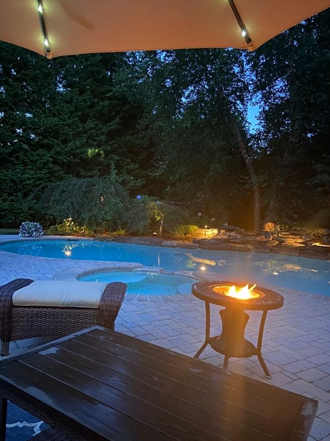 15 Helen Ln, House other with 4 bedrooms, 3 bathrooms and 4 parking in Walpole MA | Image 41
