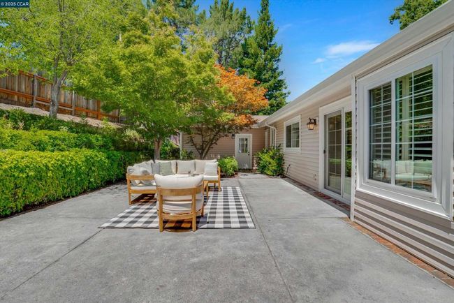2345 San Miguel Dr, House other with 4 bedrooms, 3 bathrooms and 2 parking in Walnut Creek CA | Image 34