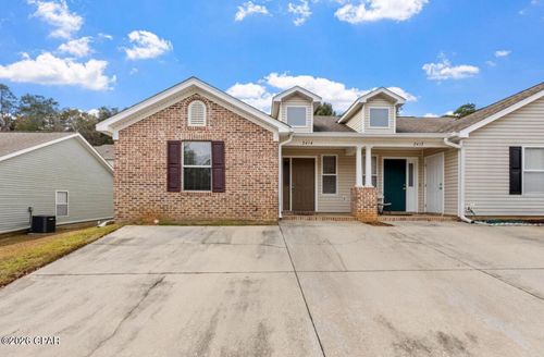 2414 Quazar Cir, TALLAHASSEE, FL, 32311-3111 | Card Image