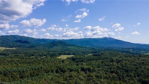 65 Jonathan Dr, Lowgap, NC, 27024 | Card Image