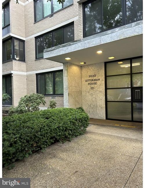 apt-402-2030 F St Nw, WASHINGTON, DC, 20006-4241 | Card Image