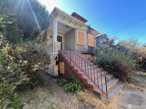 3318 Magnolia St, Emeryville, CA, 94608-4126 | Card Image