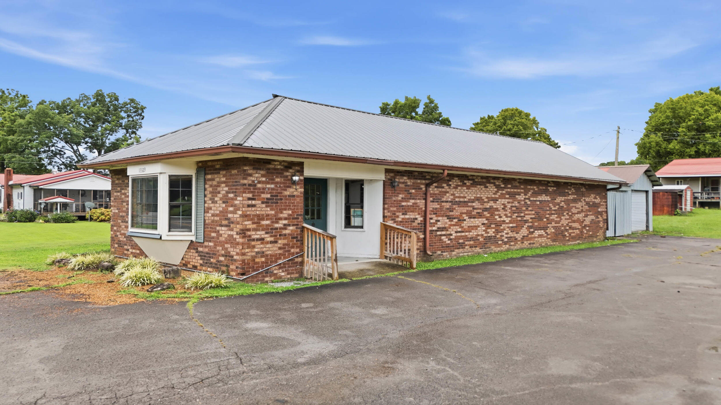 13329 Highway 28, Whitwell, TN 37397