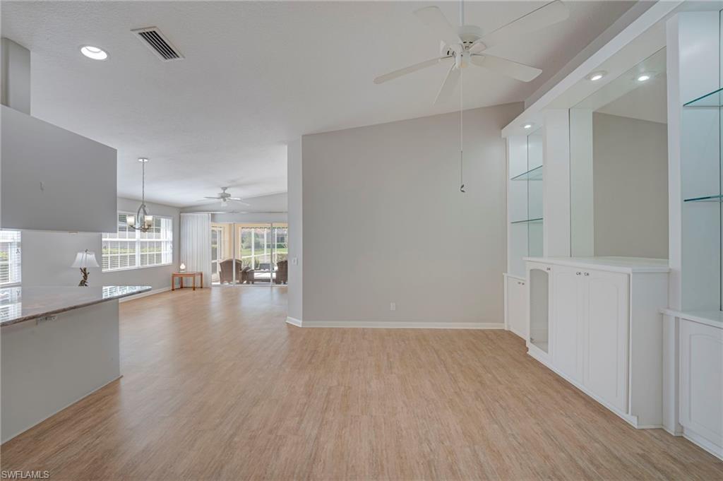 Residential in NAPLES 5