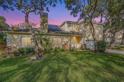 2122 Oak Forest Ln, PALM HARBOR, FL, 34683-1738 | Card Image