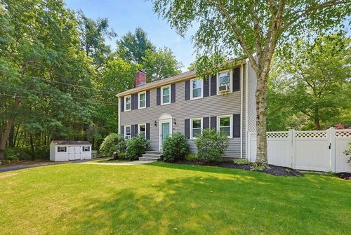 245 Winter St, Mansfield, MA, 02048-1643 | Card Image