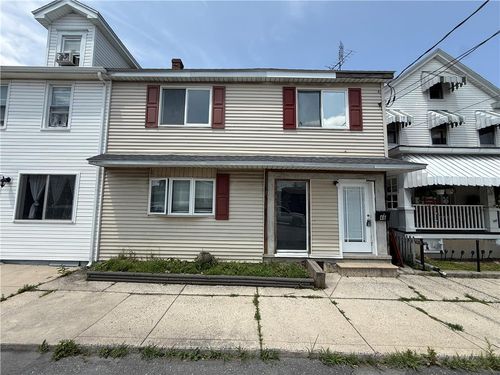 46 E Hazard St, Summit Hill, PA, 18250-1208 | Card Image